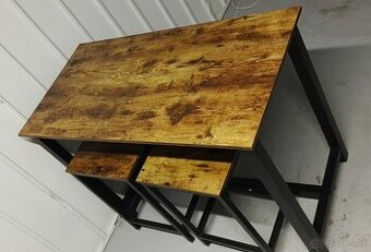 Barový stôl + dve stoličky