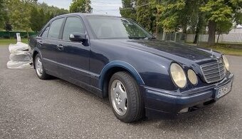 Predám Mercedes Benz E320i 4-Matic automat