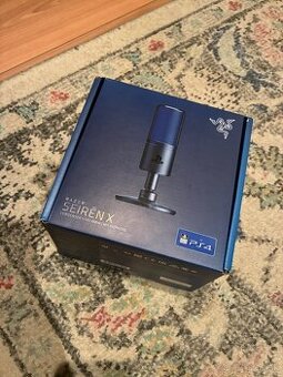 Razer Seiren X mikrofón.