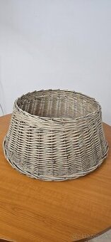 Prútený obal na stojan vianočného stromčeka hnedá