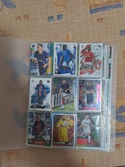 1 veľký album s futbalovými kartičkami