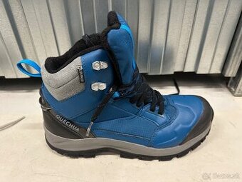 Turisticke topanky DECATHLON