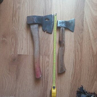 Tesárske sekery a mäsiarsky sekáč - 1