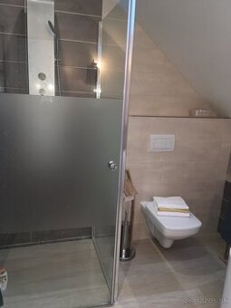 Predam sprchovací kút