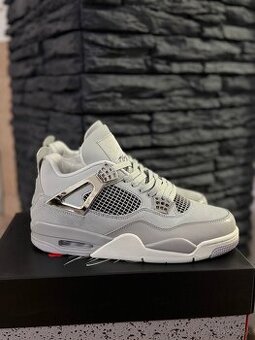 Jordan 4 Frozen Moments