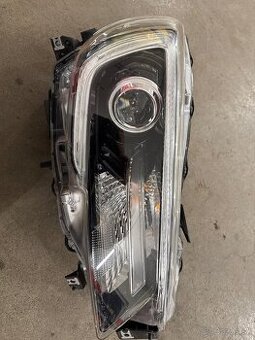 Svetlomet Subaru Outback full led