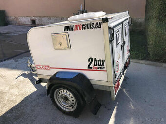 Prívesný vozík pre psov