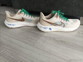 Pánske botasky Nike 47