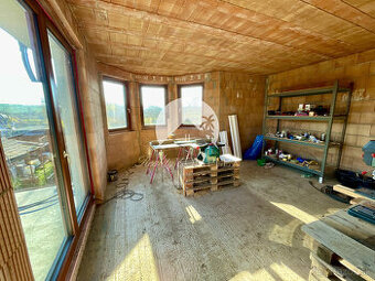 EXKLUZÍVNE Vám ponúkame NA PREDAJ rodinný dom v malebnom pro