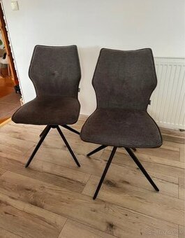 Krásné jídelní stoličky