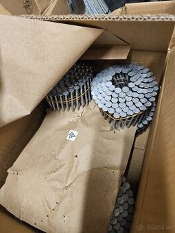 Predám klince DNR do DeWalt klincovačky