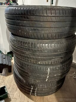 predám jazdené letné pneu  MICHELIN PRIMACY 3: 215/65 R17