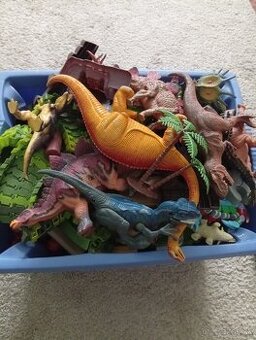 Dinosaury