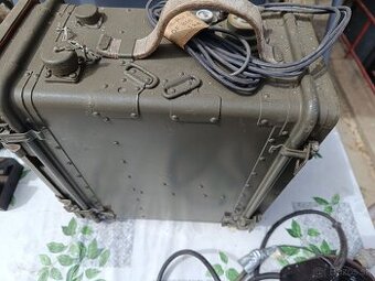 Rádiová stanica R 105D,