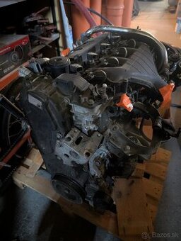 Predám motor Peugeot RHR 2l diesel 100kW