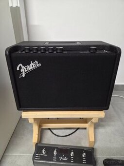 Fender Mustang GT40 a original Footswitch Fender