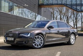 Audi A8 4.0 TFSI V8 quattro tiptronic / 309kW / 2013