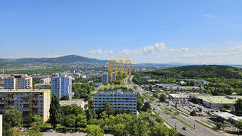 Predaj veľkometrážny 4 izbový byt s výhľadom na celé mesto