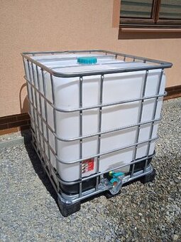 Potravinárske 1000 L ibc nádrže