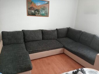 Na predaj sedacia súprava v tvare "U"