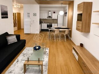 kompletne zariadený moderný 2-izbový byt, ihneď voľn…