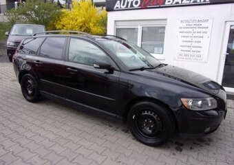 Volvo V50 2,0D 100KW nafta manuál 100 kw