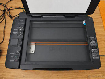 Tlačiareň a skener EPSON Stylus SX218