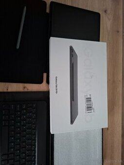 Samsung Galaxy Tab S9 FE+ 256 GB + S Pen + klávesnica