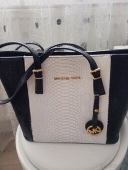 Elegantná kabelka