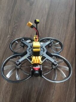 FPV 3.5 inch dron Cinewhoop Bee35