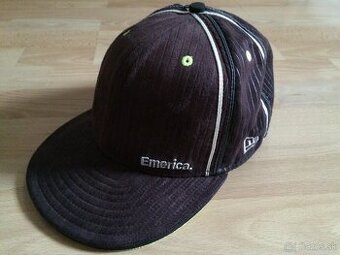 Šiltovka Emerica New Era 7 3/8, 58.7cm