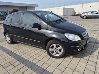 Mercedes-Benz B-Class (W245) 2011