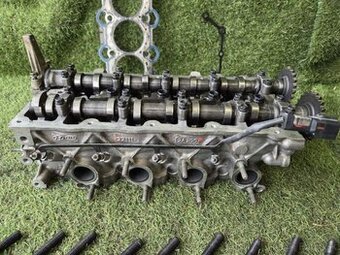 Hyundai i40 1.7 CRDI hlava valcov 22111-2A200 6720-2A800