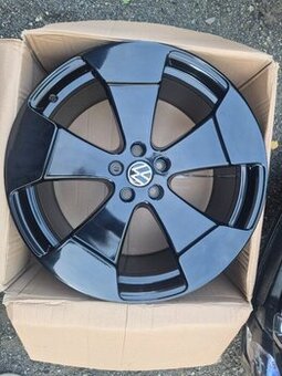 Alu disky Volkswagen ID Buzz Black R21