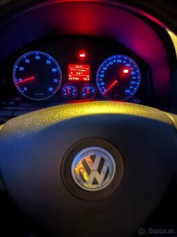 VW Golf 5 benzin