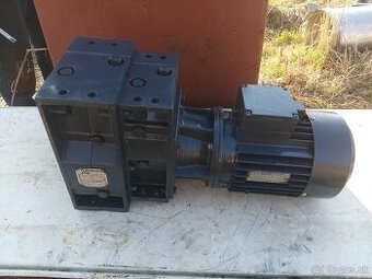 Priama prevodovka s elektromotorom 1,1kW..