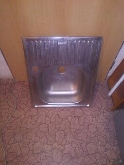 Dres do kuchyne NOVY 51x58