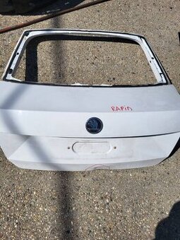Skoda rapid kufrove dvere