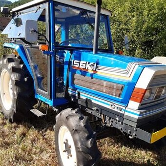 Traktor ISEKI