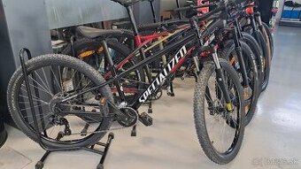 Specialized Rockhopper 27,5" vel.S