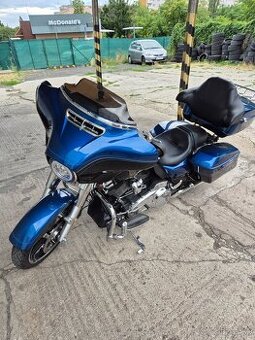 HARLEY DAVIDSON STREET GLIDE 115 ANNIVERSARY 2018
