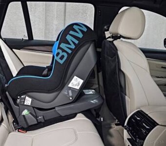 BMW autosedačka originál s izofixom - 1