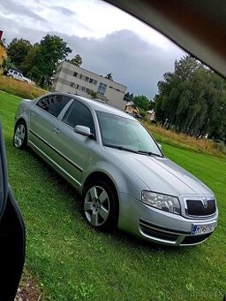 škoda Superb 1. 1.8 T benzín+LPG