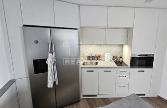 Na predaj 3-izbový byt, Postupinská ulica, Košice –...