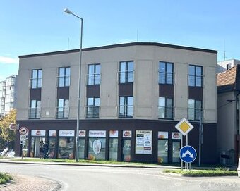 Prenájom kancelárie v budove Corner, Bratislavská , Trenčín