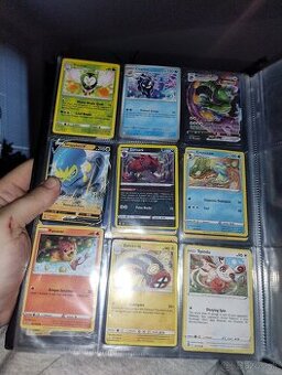 Pokémon karty plus veľký album plus Kniha
