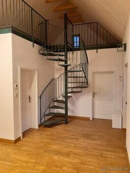 Novostavba, v ktorej sa spája tradícia a štýl - 1