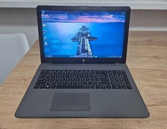 HP250 G6 /intel Celeron N3060/4GB RAM/HD/256GB SSD/Bat ok