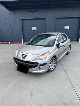 Peugeot 207 1.4 benzín 2007 54kw