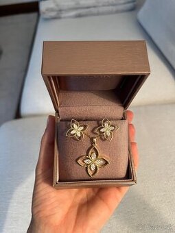 Náušnice + retiazka s príveskom